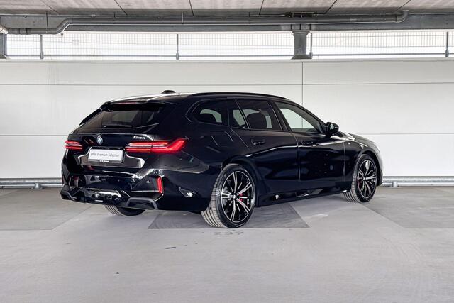 BMW 5-SERIE Touring 520i | M Sport Pro | Travel Pack | Comfort Pack