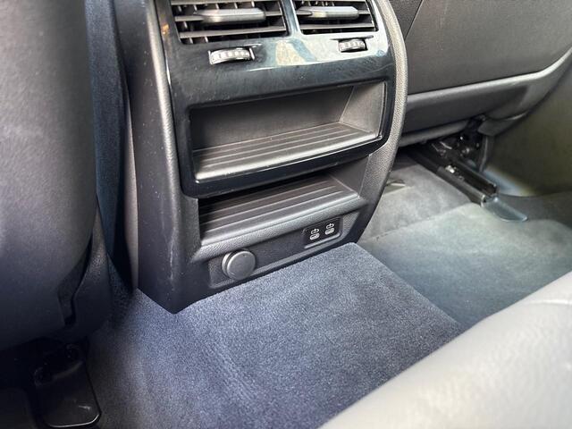 BMW 5-SERIE Touring 530e LEDER SPORTSTOELEN NAVIGATIE CRUISE