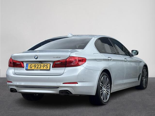 BMW 5-SERIE 540i High Executive Pano | Stoelverw. + Ventilatie | Nappa Leer | Memory | ACC | Camera | LED ( Vestiging - Nieuwegein )