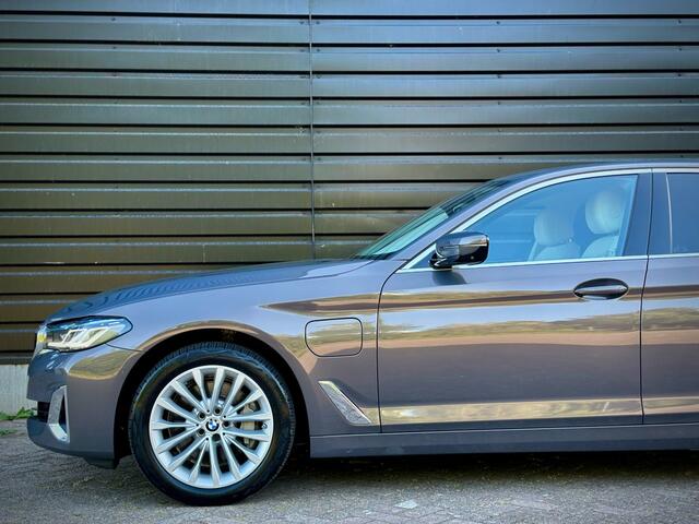 BMW 5-SERIE 530e xDrive LASER|HUD|360|H/K|ACC|SOFTCLOSE