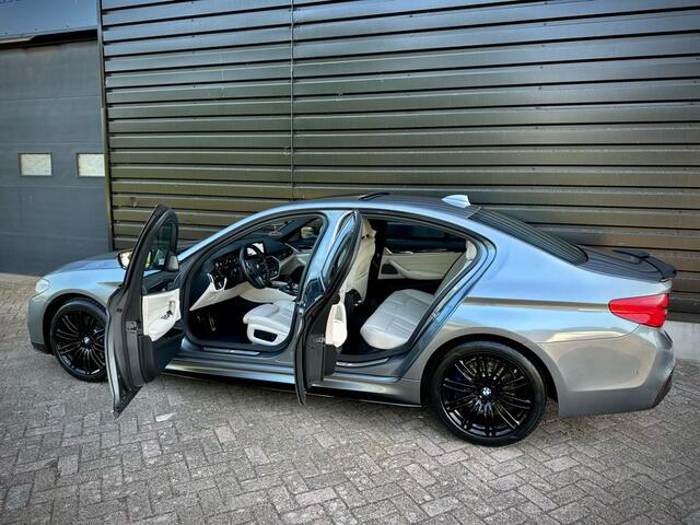 BMW 5-SERIE 530i xDrive M-PERFORMANCE HEADUP|DAK|H/K|CAMERA|ACC