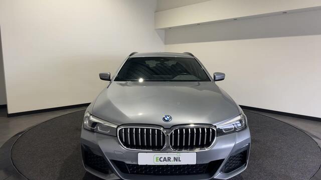 BMW 5-SERIE Touring 530e Business Edition Plus | Live cockpit professional | Connected pack professional |