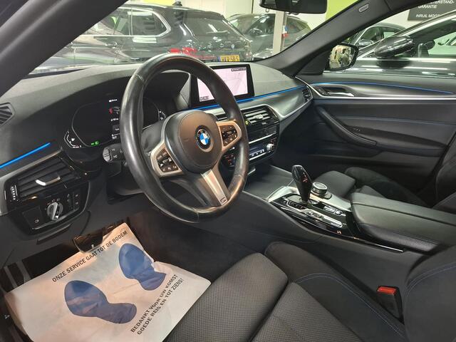BMW 5-SERIE Touring 530e M-uitvoering/ Trekhaak