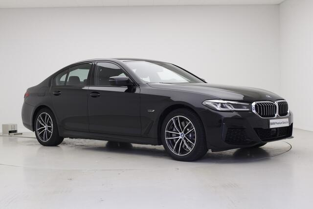 BMW 5-SERIE 530e xDrive M-Sport | Camera | Hifi | Driving Assistant Professional