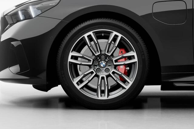 BMW 5-SERIE Sedan 530e M Sport Edition | M Sport Pro | Innovation Pack | Travel Pack | Comfort Pack