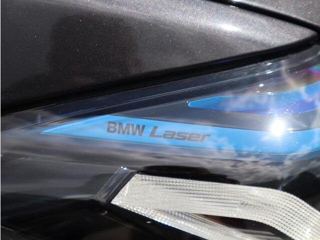 BMW 5-SERIE 545e xDrive M sport | Head Up | Comfortstoel met geheugen | Schuif-/kanteldak