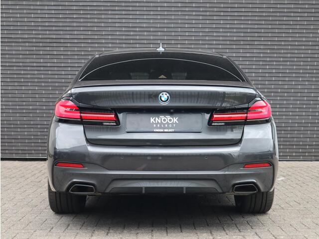 BMW 5-SERIE 545e xDrive M sport | Head Up | Comfortstoel met geheugen | Schuif-/kanteldak