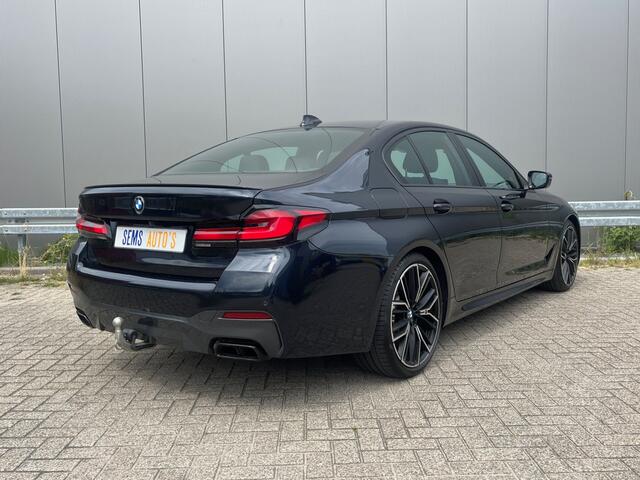 BMW 5-SERIE M550i xDrive Service Inclusief Plus Garantie tot 24-04-2027