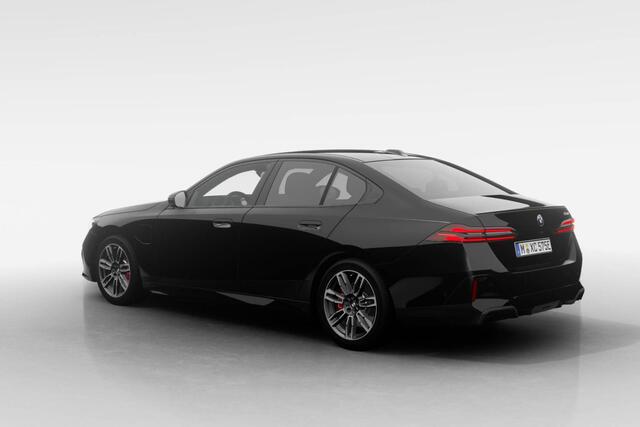 BMW 5-SERIE Sedan 530e M Sport Edition | M Sport Pro | Innovation Pack | Travel Pack | Comfort Pack