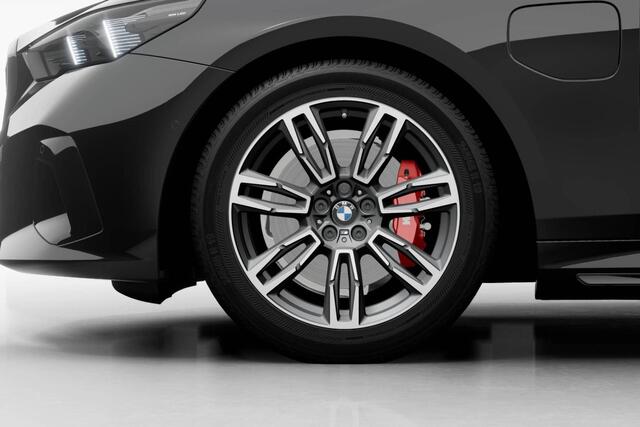 BMW 5-SERIE Sedan 530e M Sport Edition | M Sport Pro | Innovation Pack | Comfort Pack | Travel Pack