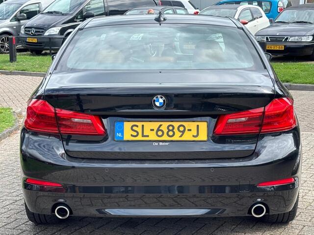 BMW 5-SERIE 520D Aut Sedan High Exe 2018 Zwart Dealer Auto