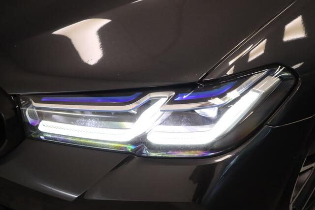 BMW 5-SERIE 545e xDrive High Executive Edition M-sport Schuif/kantel dak Harman/Kardon