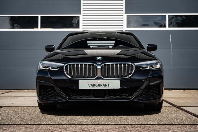 BMW 5-SERIE 545e xDrive High Executive |Sfeer |Alcantara |ACC