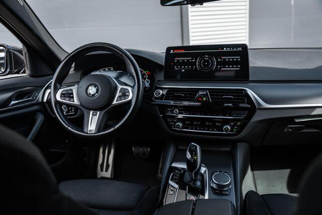 BMW 5-SERIE 545e xDrive High Executive |Sfeer |Alcantara |ACC