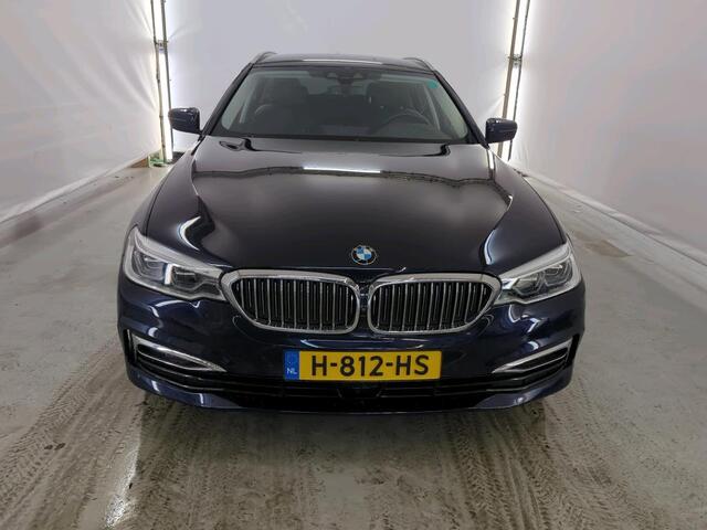 BMW 5-SERIE Touring 520i Luxuryline Full-Led Comfort-Zetels Dakota-Leer 360-Camera