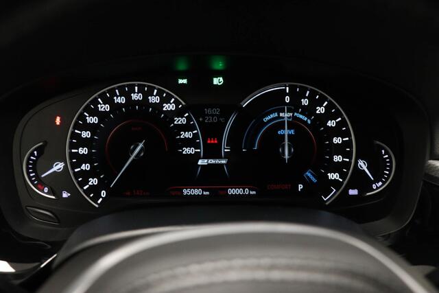 BMW 5-SERIE 530e iPerformance M-Sport High Executive | COMFORT ACCES / PARKING- PACK | LEDER | CAMERA | 19"