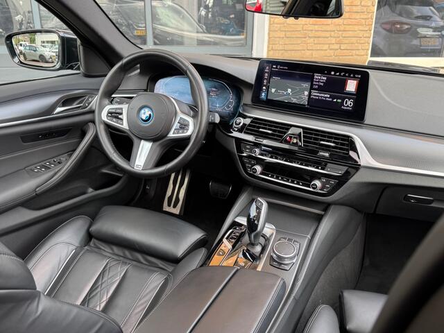 BMW 5-SERIE TOURING 530e PHEV M-SPORT PANODAK/LEER/LASER/TREKHAAK/NL-AUTO