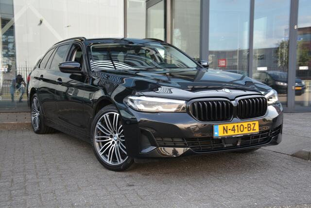 BMW 5-SERIE Touring 520d Business Edition Plus | Leer |