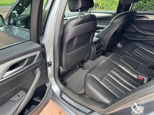 BMW 5-SERIE 525D 231PK HIGH EXECUTIVE LUXURY LINE