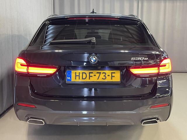 BMW 5-SERIE Touring 530e High Executive M Sport 19"/Stoel + stuurverwarming/Adaptieve cruise/LED/Camera/Apple Carplay & Android Auto/HiFi