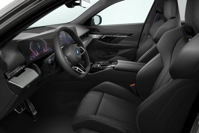 BMW 5-SERIE Touring 530e M Sport Edition | M Sport Pro | Travel Pack | Comfort Pack | Trekhaak