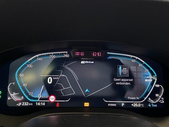 BMW 5-SERIE 530e xDrive M-Sport | HK | ACC | Laser | PHEV