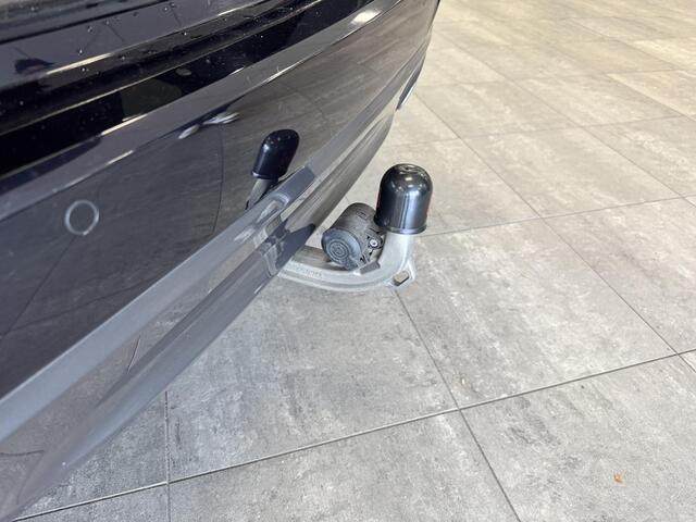 BMW 5-SERIE Touring 520i High Executive M-sport | TREKHAAK | DEALERONDERHOUDEN |