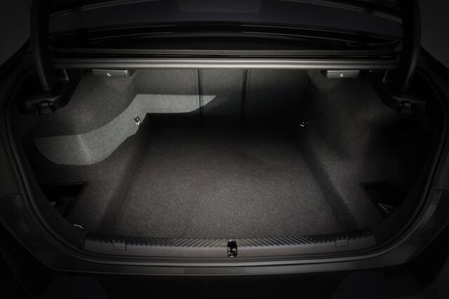 BMW 5-SERIE 550e xDrive FULL.LED | KEYLESS | DODEHOEK | CARPLAY | HEAD-UP | ADAPTIEVE.CRUISE | LANE.ASS| ELEK.TREKHAAK