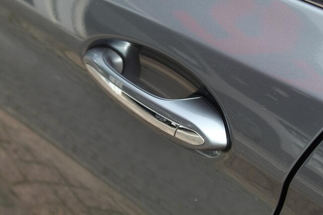 BMW 5-SERIE Touring 520i Corporate Lease High Executive