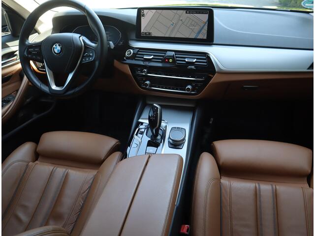 BMW 5-SERIE Touring 520i High Executive Edition