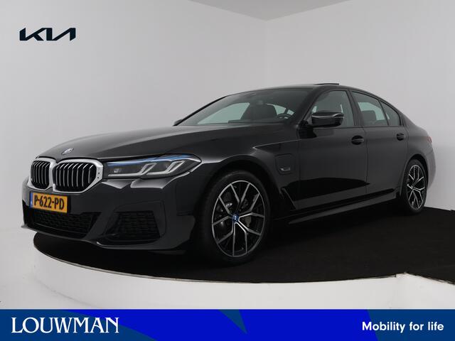 BMW 5-SERIE 530e Business Edition Plus | M Sport | Panoramadak | Camera | Live Cockpit | Nederlandse Auto | NAP |