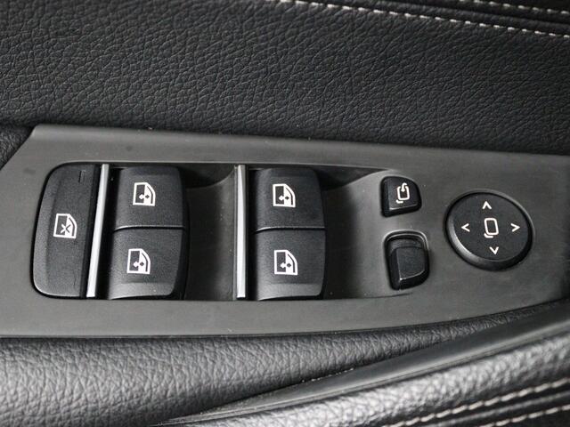 BMW 5-SERIE 530e Business Edition Plus | M Sport | Panoramadak | Camera | Live Cockpit | Nederlandse Auto | NAP |