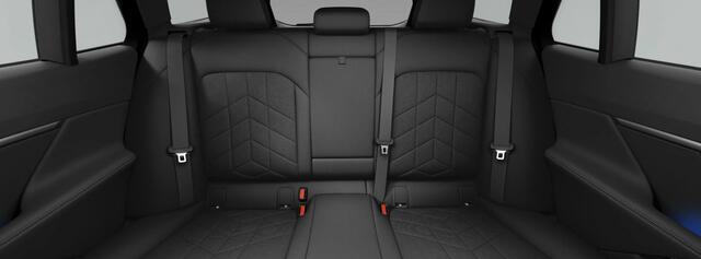 BMW 5-SERIE Touring 520i M Sport - Trekhaak - Panoramadak - Parking/Driving Assistant Professional - Head Up - Harman Kardon - Comfort Access - Standkachel - Stoelventilatie voor - Elektrisch verwarmde voor/achterstoelen -