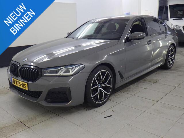 BMW 5-SERIE 520I BUSINESS EDITION PLUS I M-SPORT I TREKHAAK I SCHUIFDAK I ORIG. NEDERLANDS