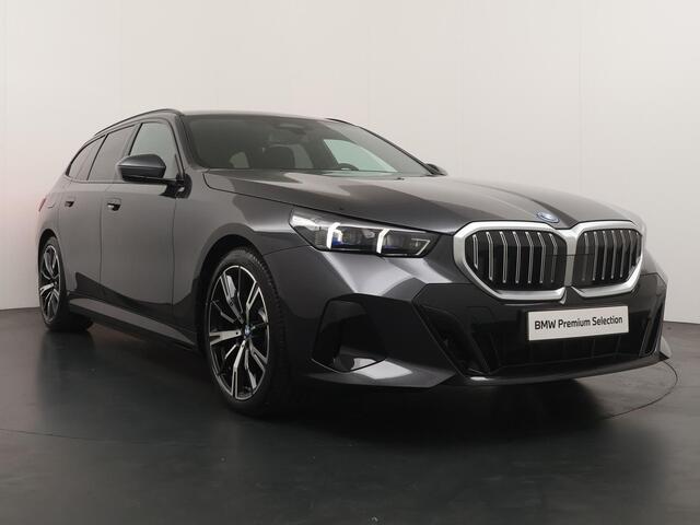 BMW 5-SERIE Touring 530e | M Sportpakket | Trekhaak |