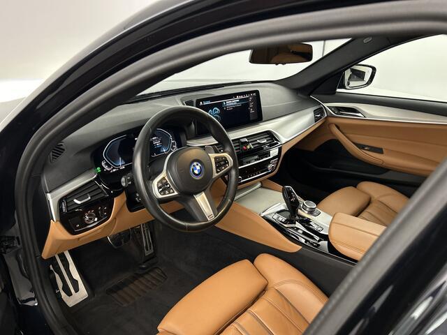 BMW 5-SERIE 545e xDrive M-Sport/M-Remm/Schuifd/Laser/20"