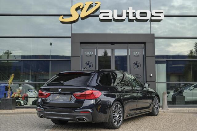 BMW 5-SERIE Touring 520i M-Sport 184pk Panoramadak Comfortstoelen Virtual cockpit Camera NLauto