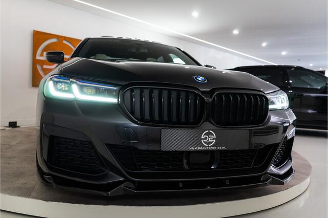 BMW 5-SERIE 530e High Executive M-Sport 300PK | Laser | Pano | Leder | Sfeer | 12 MND Garantie