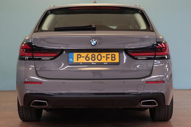 BMW 5-SERIE Touring 520i Business Edition Plus | NAVI | CLIMA | CAMERA + PDC | STOELVERW+GEHEUGEN | LED |