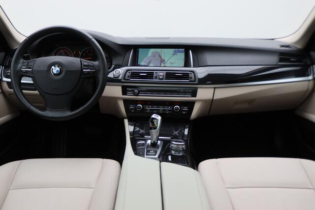 BMW 5-SERIE Touring 535i Luxury Edition