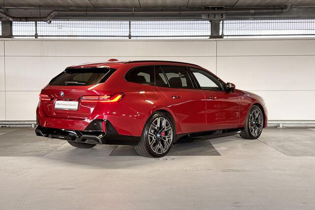 BMW 5-SERIE Touring 550e xDrive