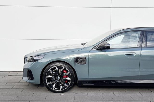 BMW 5-SERIE Touring 550e xDrive