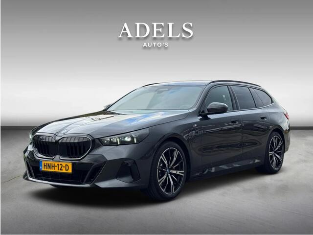 BMW 5-SERIE Touring 530e M Sport Pro Edition HUD H/K Sound Trekhaak NL Auto 3500km NAP!