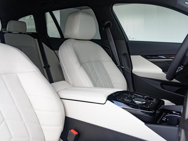 BMW 5-SERIE Touring 530e M Sportpakket Pro | Individual Lak | Innovation Pack | Comfort Pack | Elektr. Trekhaak