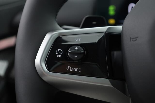 BMW 5-SERIE 530e xDrive M Sport | Pano | HUD | Harman Kardon | 360cam | Stoelventi. | Memory seats