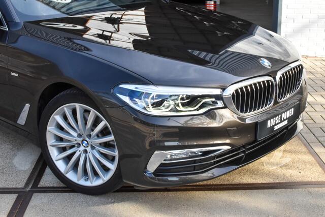BMW 5-SERIE Touring 530i High Executive Luxury Line *Garantie | HUD | Pano | Comfort/Leder | Memory | Keyless | Blindspot | Apple Carplay*