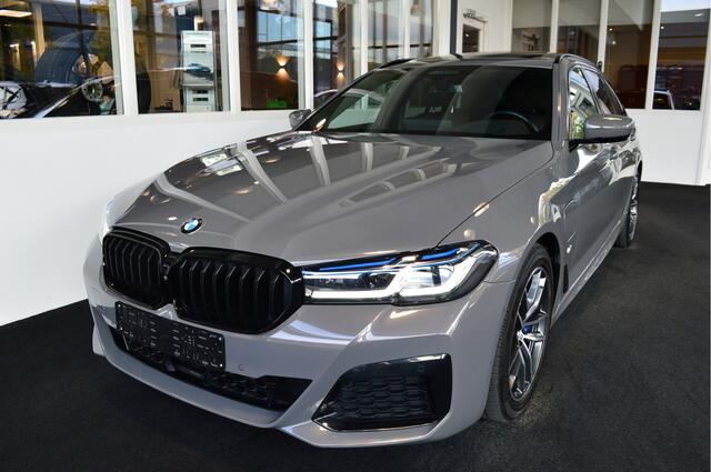 BMW 5-SERIE Touring 530e Hybride M-Sportedition | Top !
