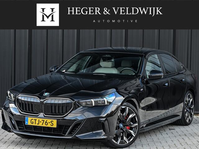 BMW 5-SERIE 550e XDRIVE M-SPORT PRO | SHADOW LINE | PANORAMADAK | NL-AUTO | ICONIC GRILL | COMFORT ACCESS | BOWERS & WILKINS | COMFORT SEATS | MEMORY SEATS | CARBON INTERIEUR | AMBIANCE VERLICHTING | ACHTERBANK VERWARMD | STOELVERWARMING EN -VENTILATIE | ACTIVE CRUI
