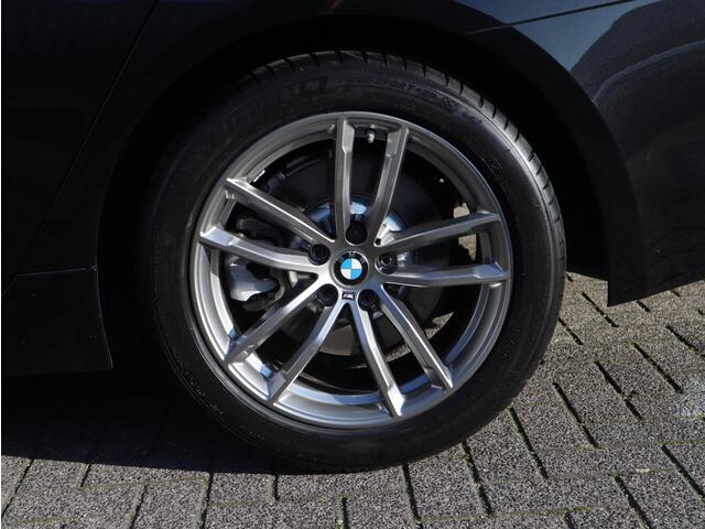 BMW 5-SERIE 520i High Executive Luxury Line