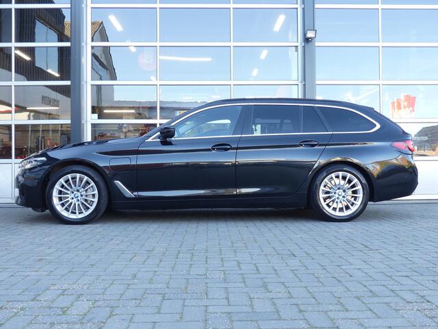 BMW 5-SERIE Touring 530e High Executive *t/m 10de bouwjaar garantie!